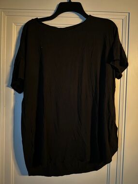 H by bordeaux Black Short Sleeve Crew Tee